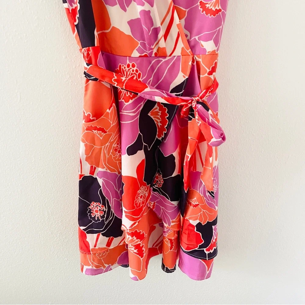 Floral Sleeveless Wrap Dress - Picture 3 of 5